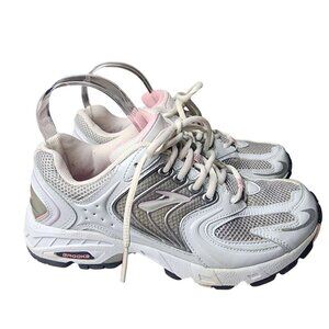 Brooks Athletic Running Shoes White Gray Pink Women's Size 6